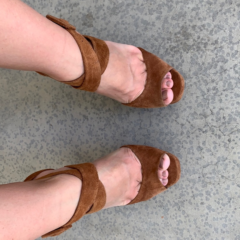 Schutz brown suede sandals